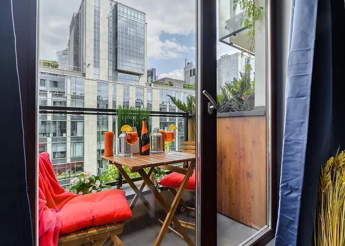 Lumina 3-room With Parking, Balcony Apartment